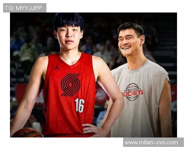 姚明与海耶斯的经典对决谁能在单挑中胜出引发热议