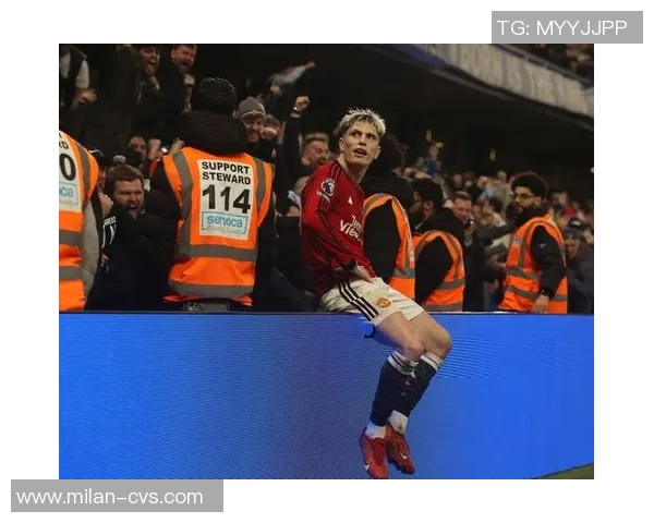 英超惊现冷门莱比锡逆转利物浦红牌事件引发全场热议