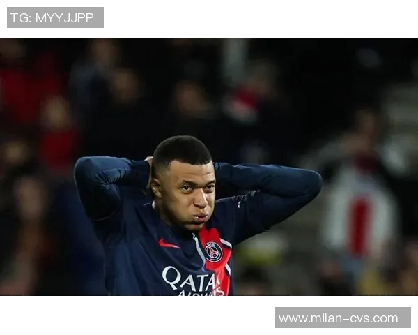 中超热战:巴黎圣日耳曼与那不勒斯激战成平局转会传闻引发热议 中超热战:巴黎圣日耳曼与那不勒斯激战成平局转会传闻引发热议